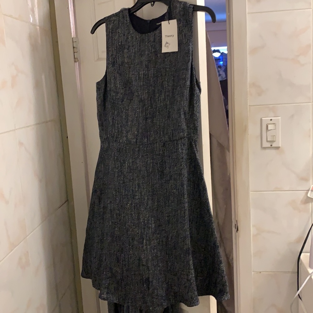 Theory size 4 dress NWT